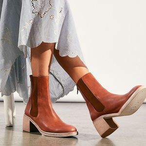 Essential Chelsea Boot